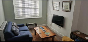 Stylish 2-Bed House in Stamford Town Centre